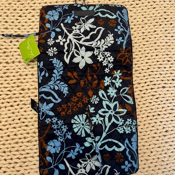 NWT Vera Bradley Jewelry Roll - Picture 2 of 4